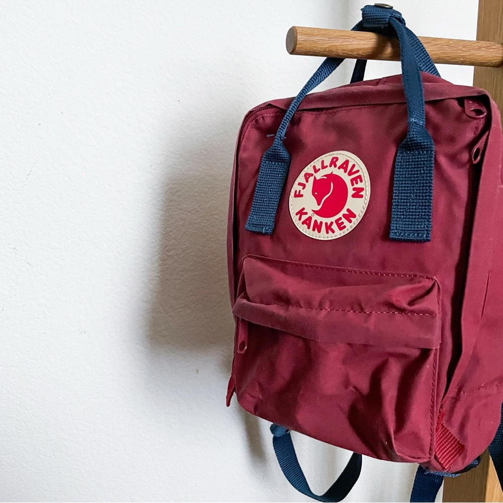 Mini Fjallraven Kanken Backpack - Picture 2 of 4